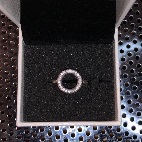 Pandora Ring - Picture 2 of 4
